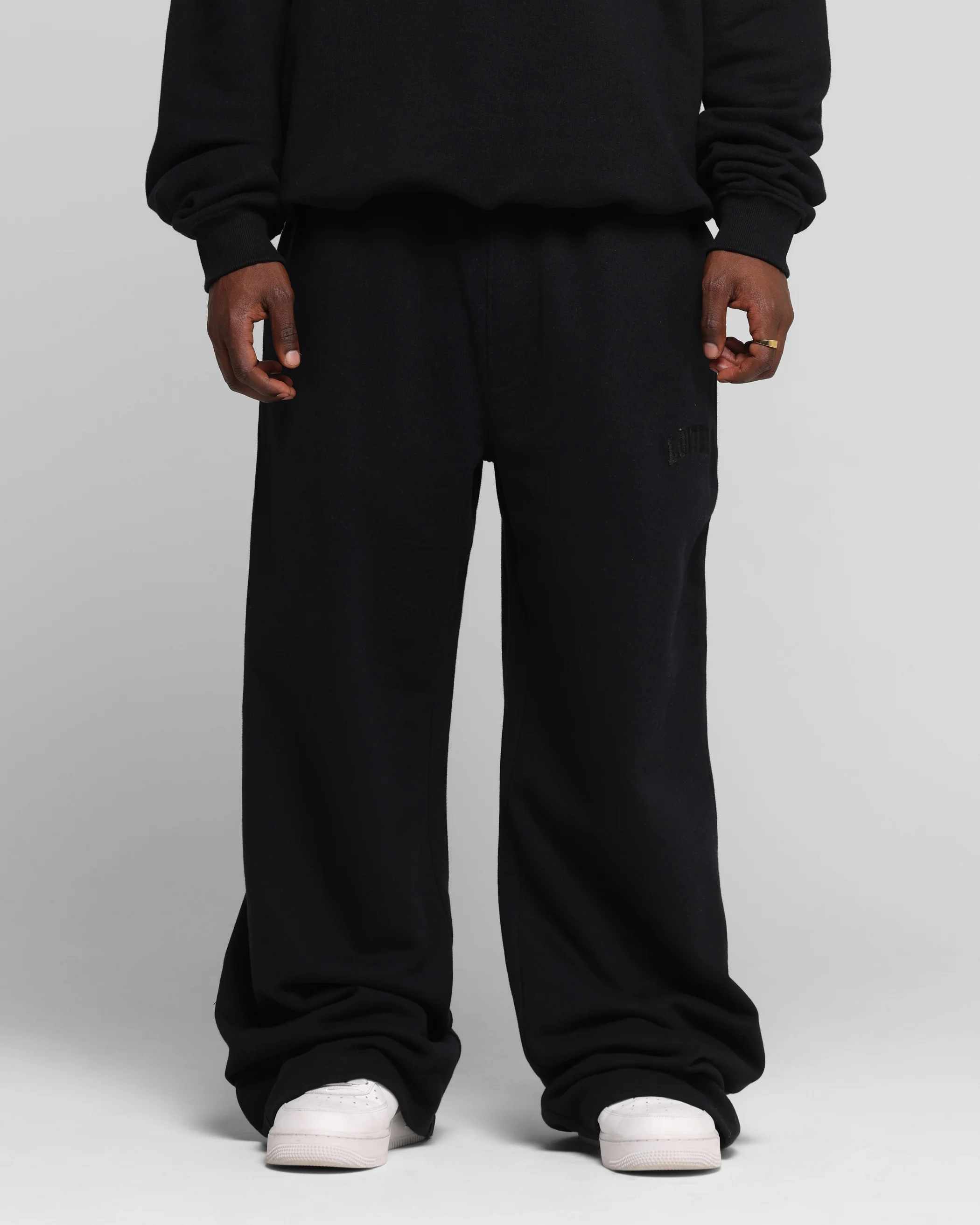 Loiter Arch Premium Sweat Pants Black - Image 5