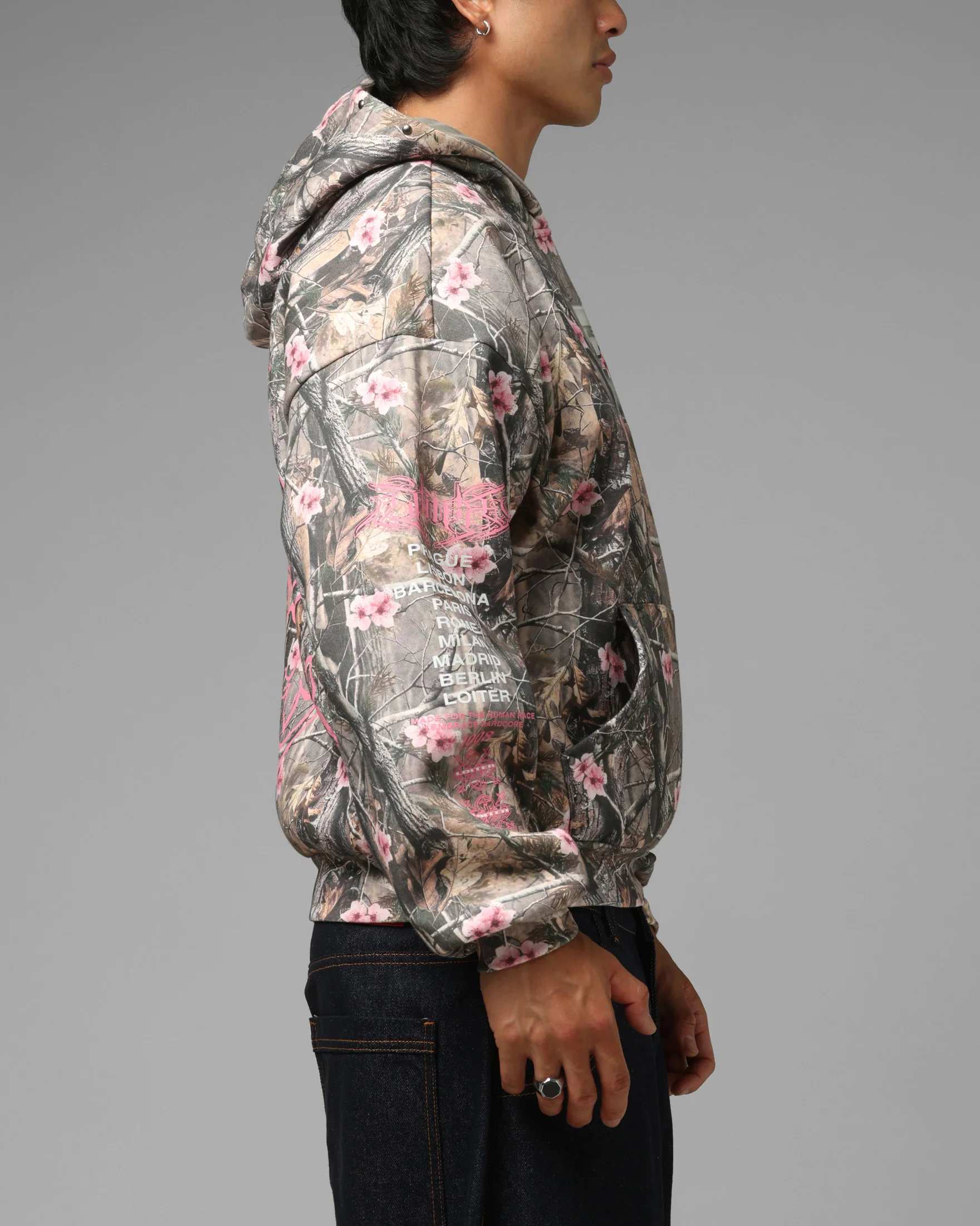 Loiter Blade Hoodie Pink Real Tree - Image 6
