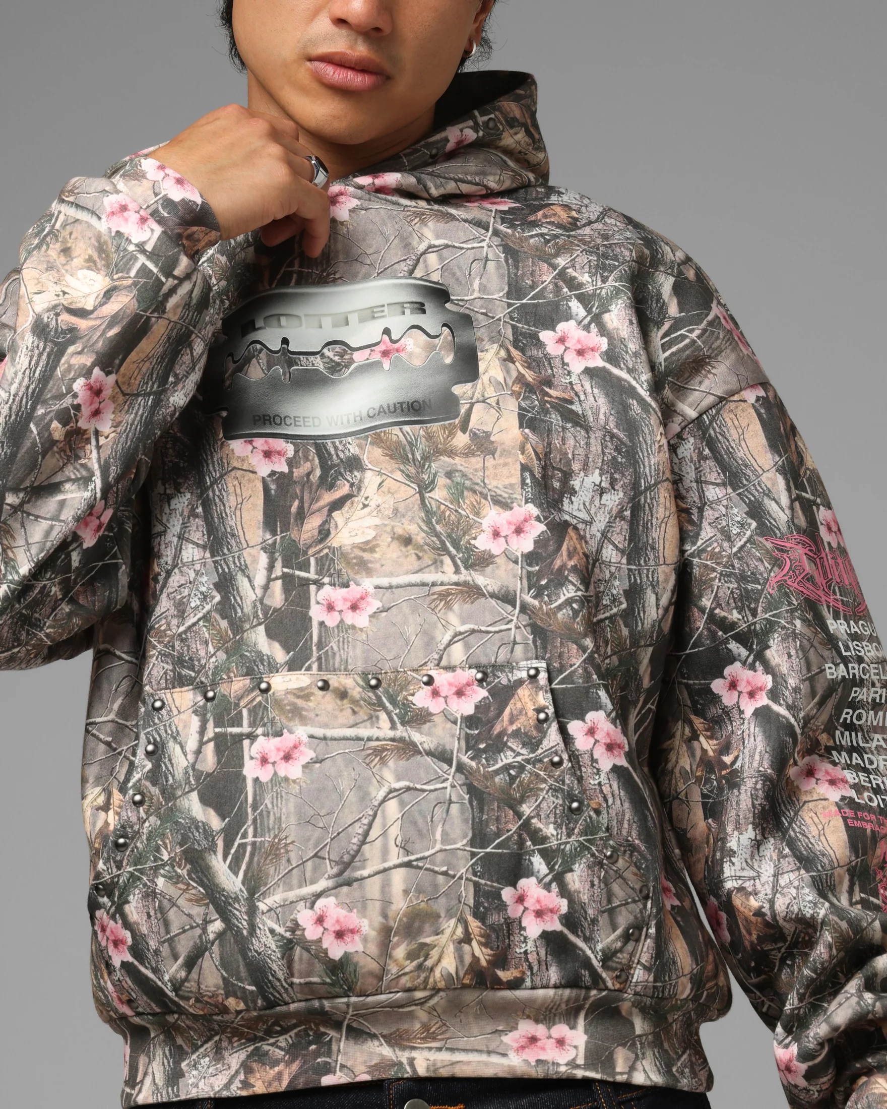 Loiter Blade Hoodie Pink Real Tree - Image 8