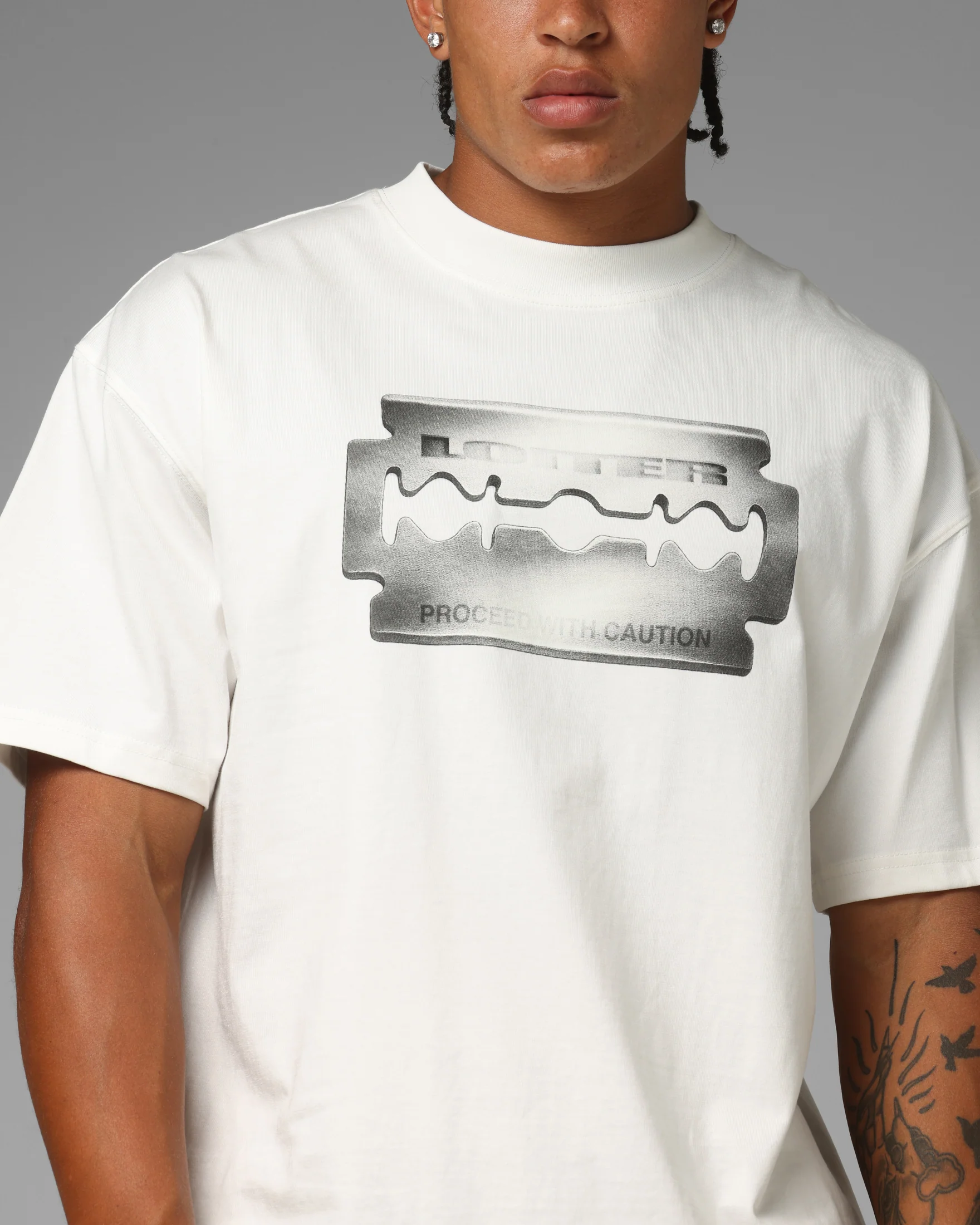 Loiter Blade T-Shirt Off White - Image 7