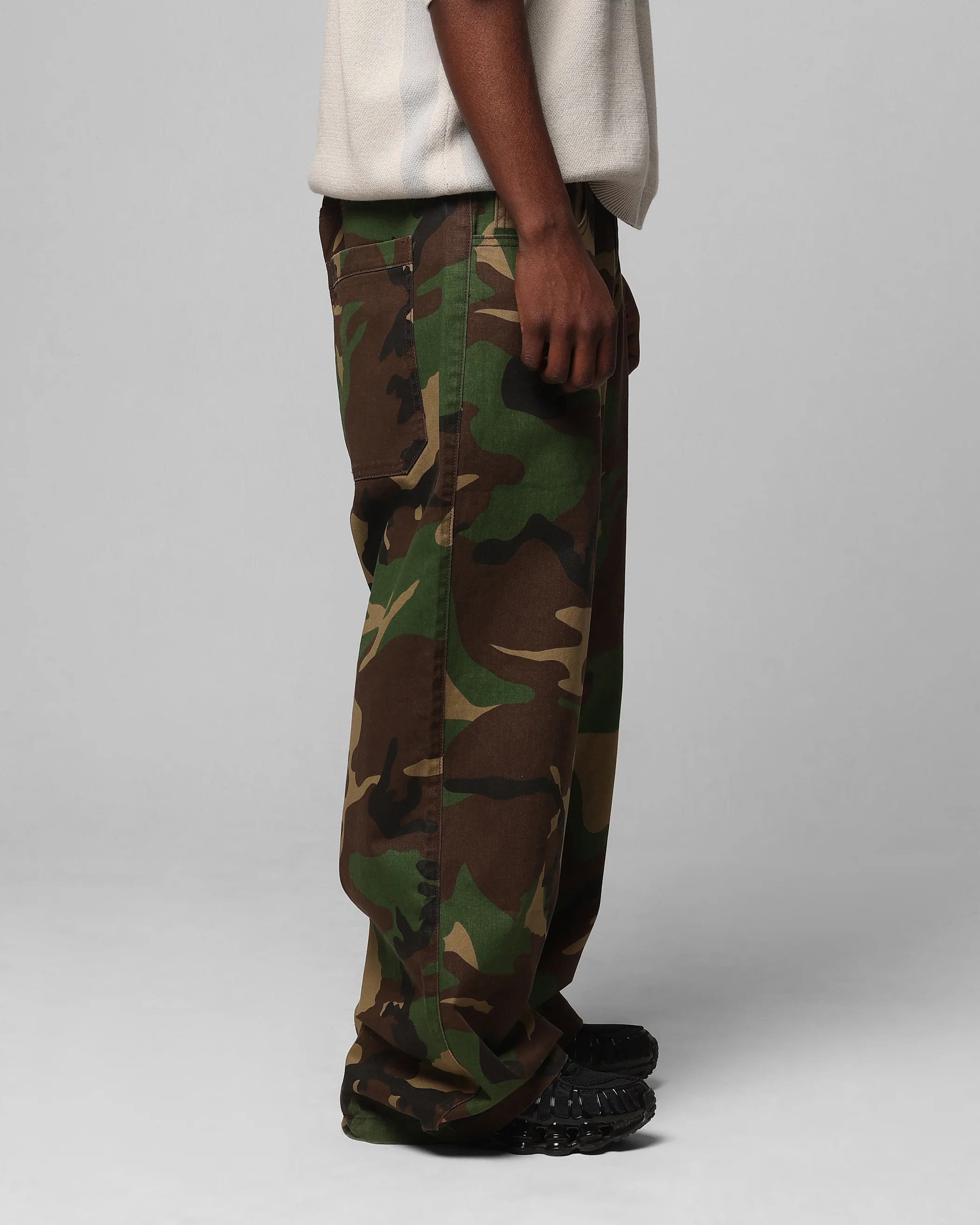 Loiter Collateral Baggy Jeans Woodland Camo - Image 5