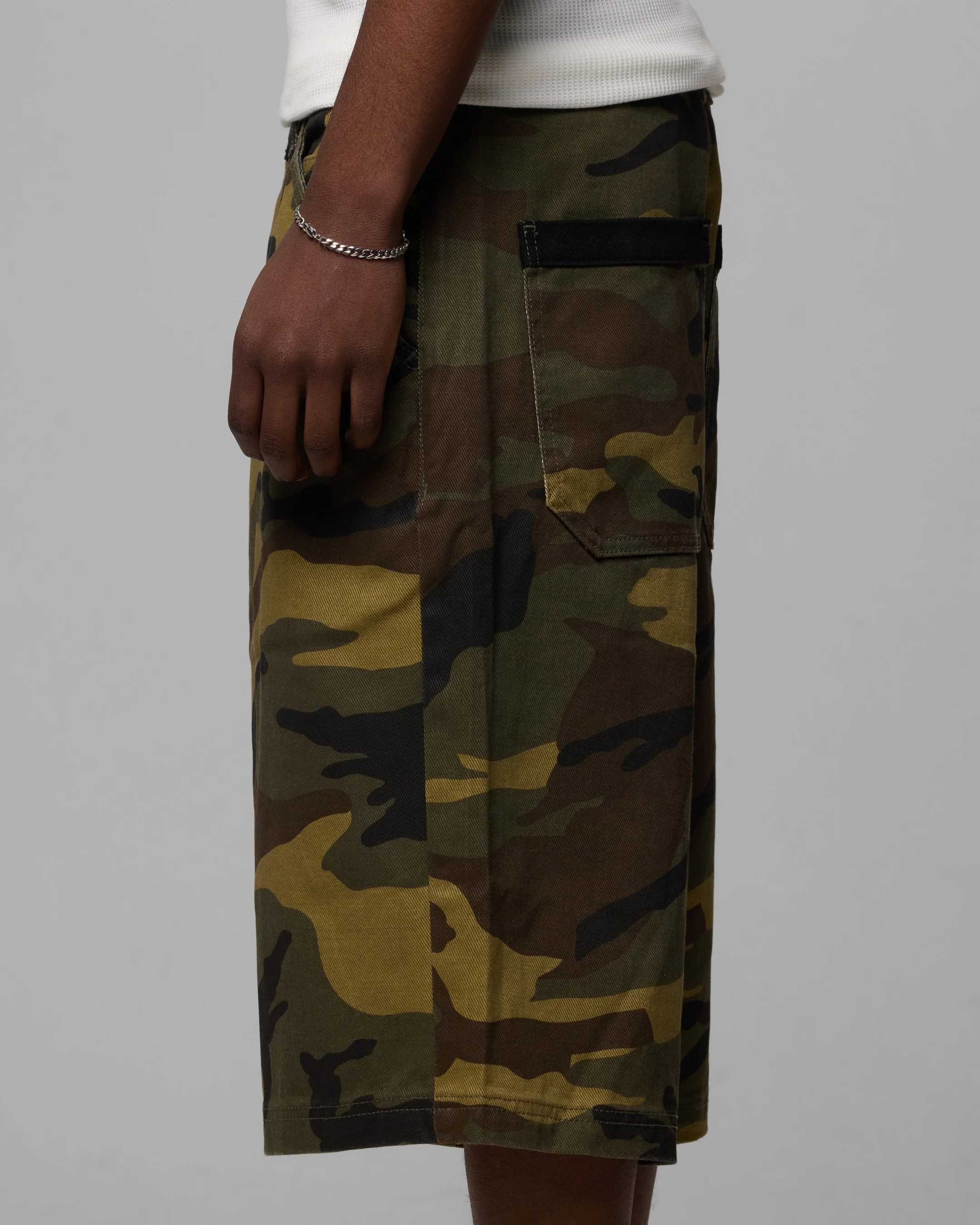 Loiter Collateral Jorts Woodland Camo - Image 4