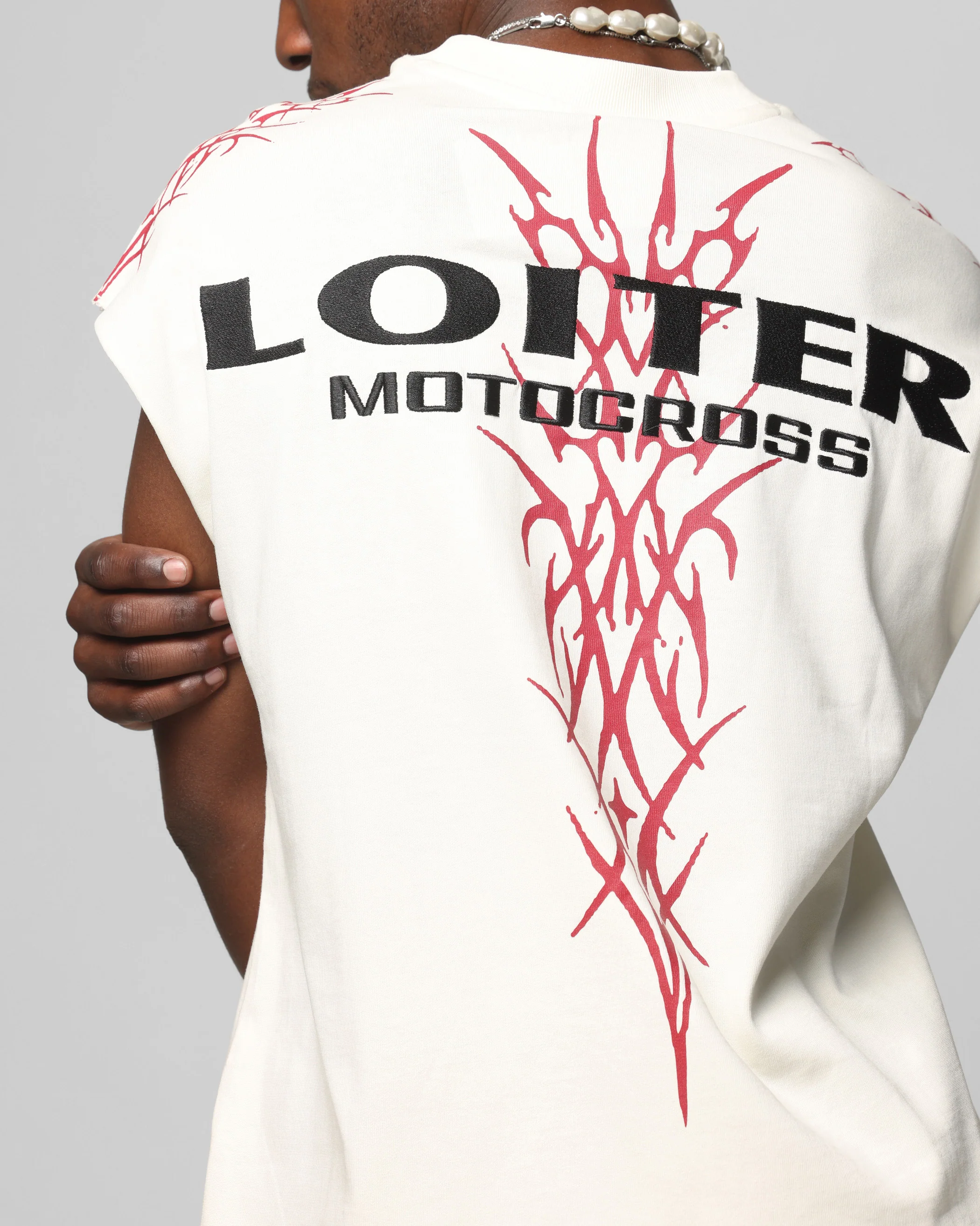 Loiter Cyber Muscle T-Shirt Off White - Image 7