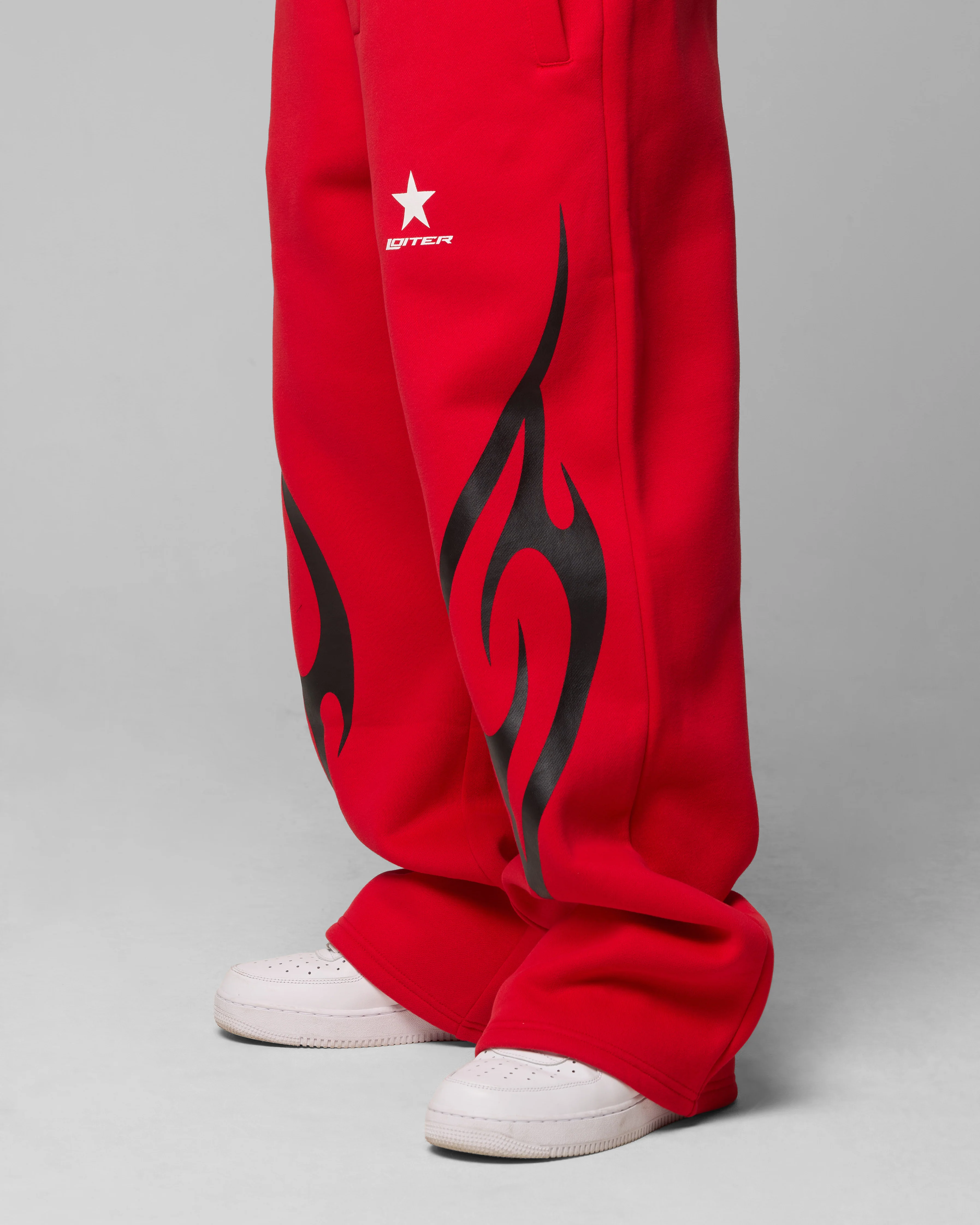 Loiter Cyber Sweat Pants Red - Image 3