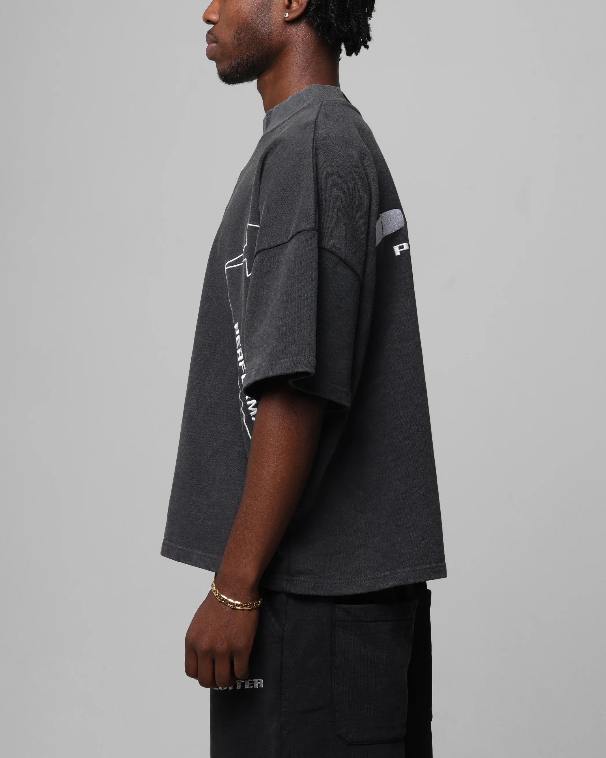 Loiter Dark Performance T-Shirt Charcoal - Image 6