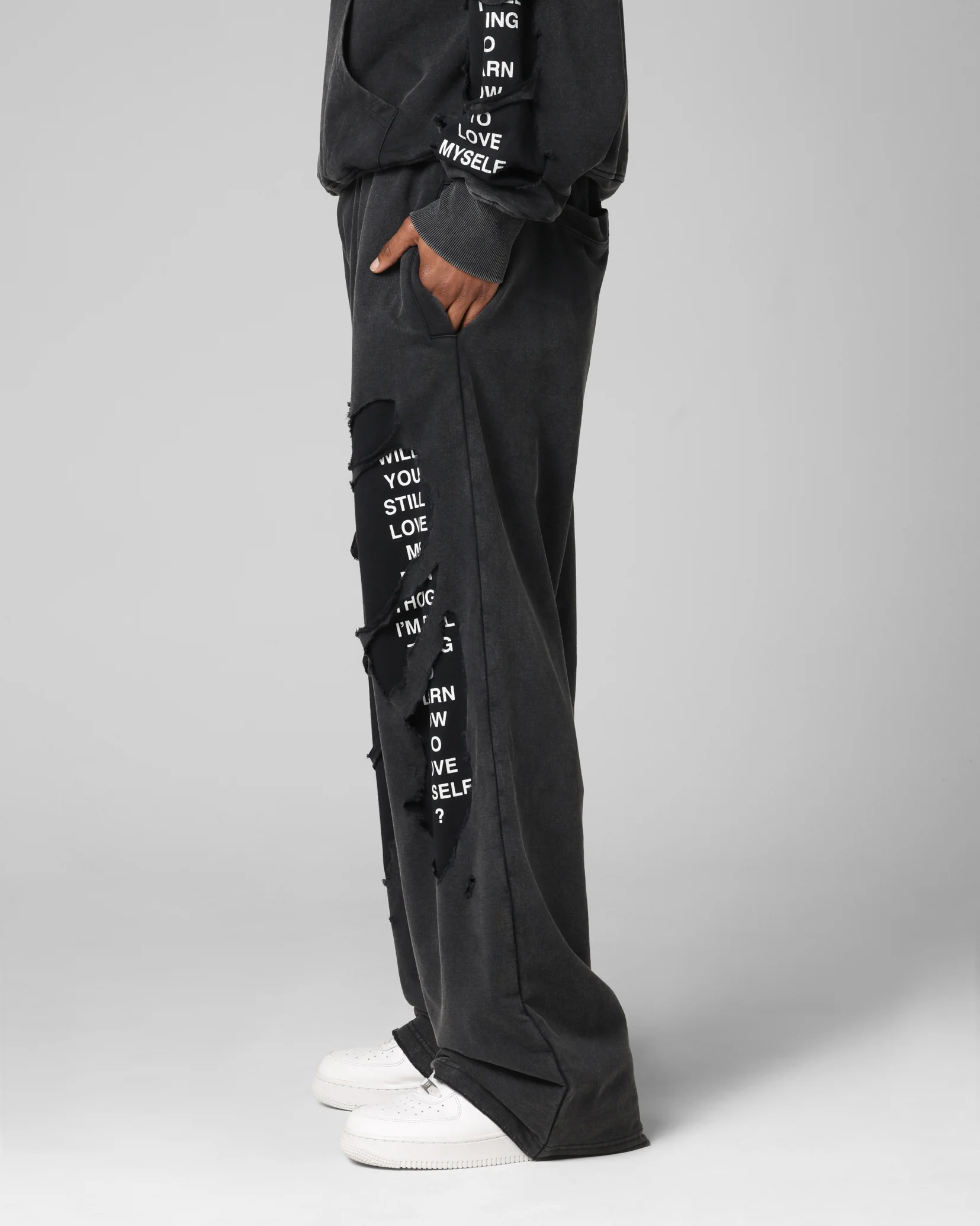Loiter Destruction Sweatpants Black - Image 6