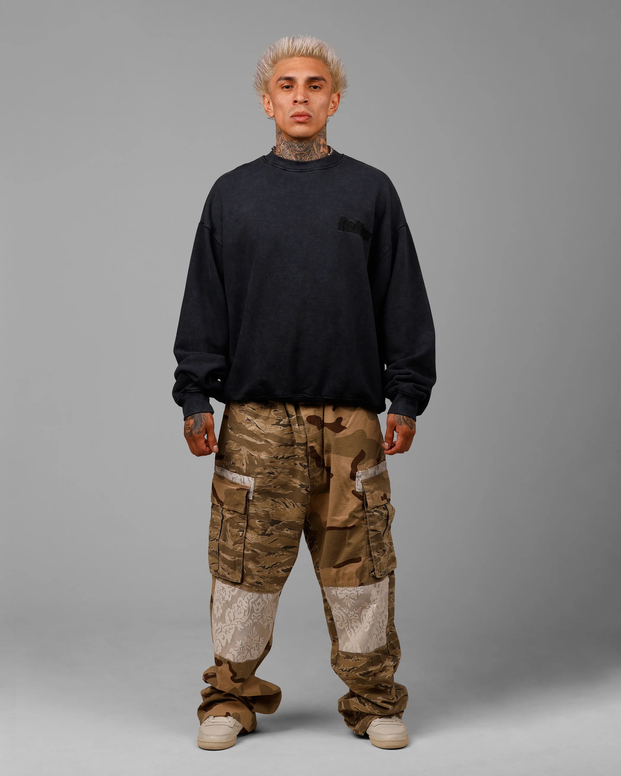 Freeway Crewneck Washed Black - Image 3