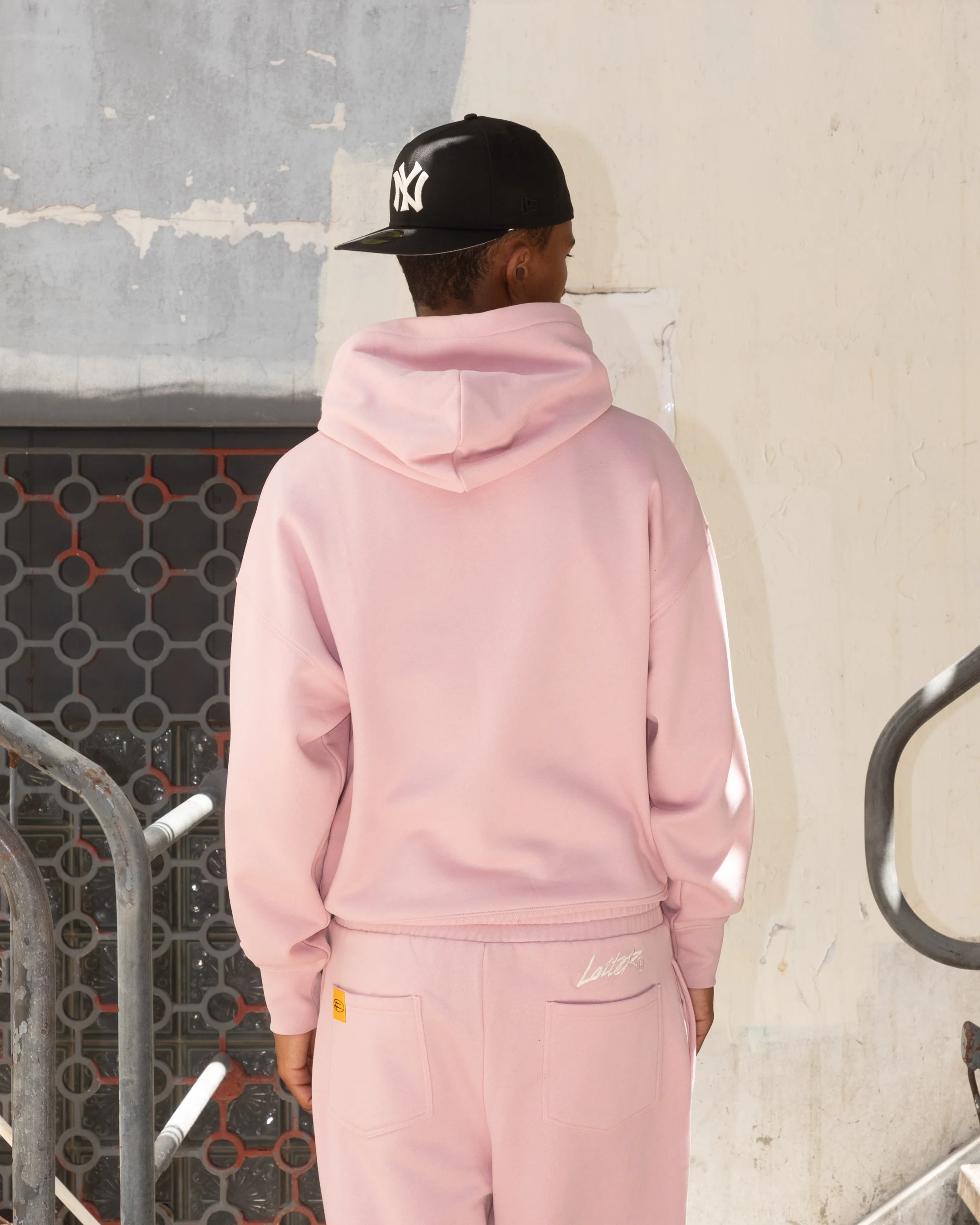 Loiter Hybrid Hoodie Dusty Pink - Image 4