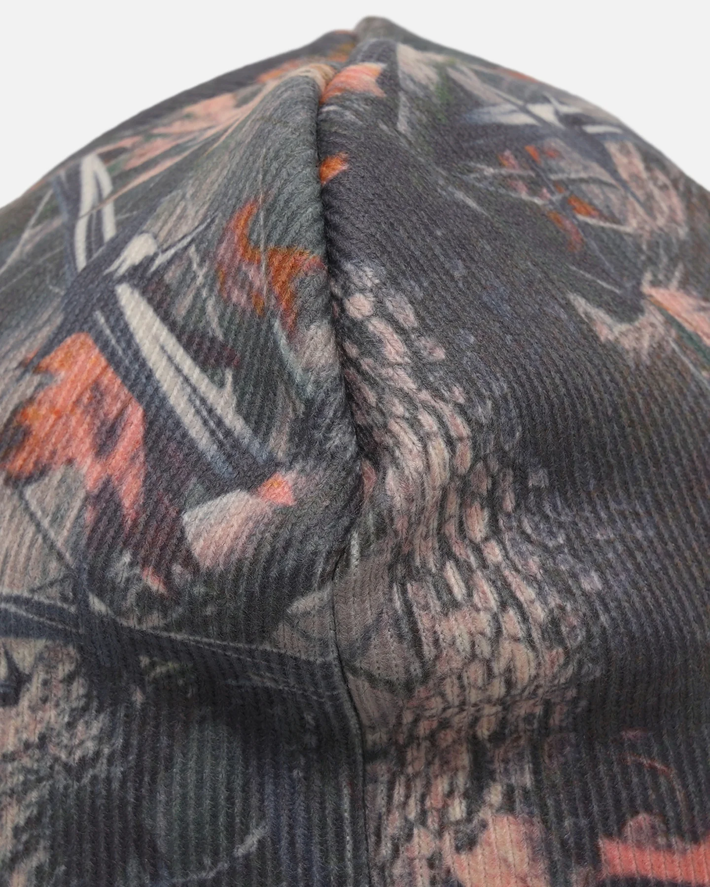 Hybrid Skull Knit Beanie Realtree - Image 5