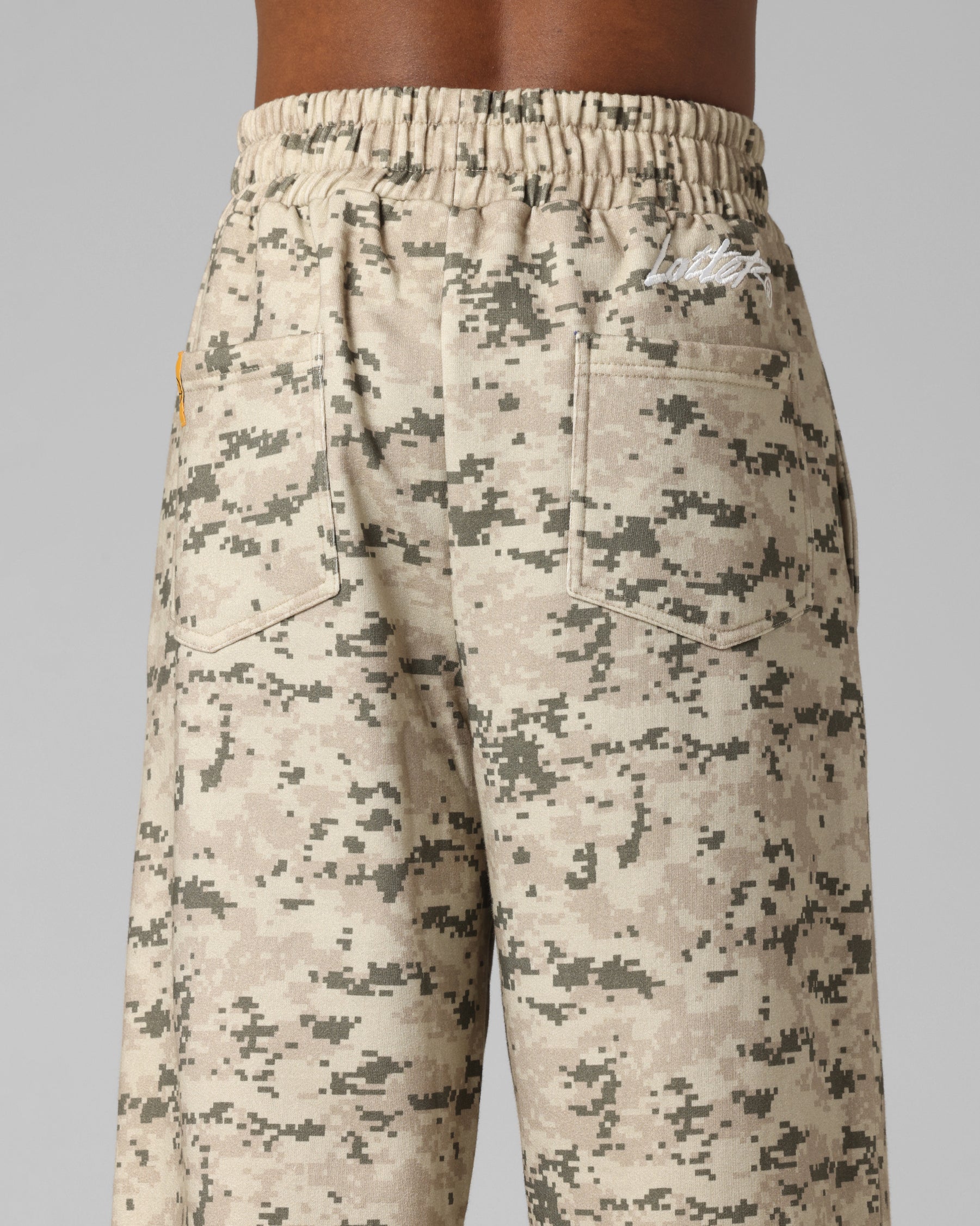 Loiter Hybrid Sweatpants Digi Camo - Image 8