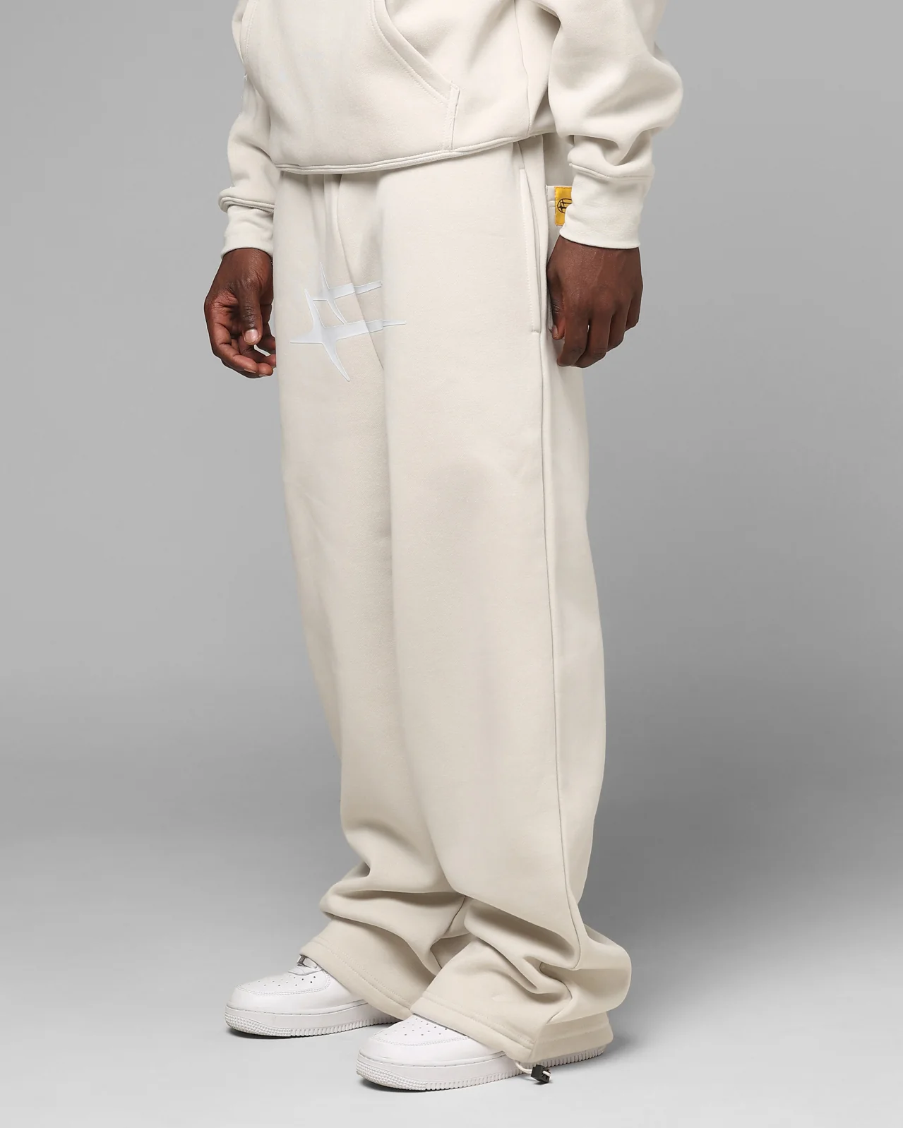 Hybrid Sweatpants Stone - Image 6