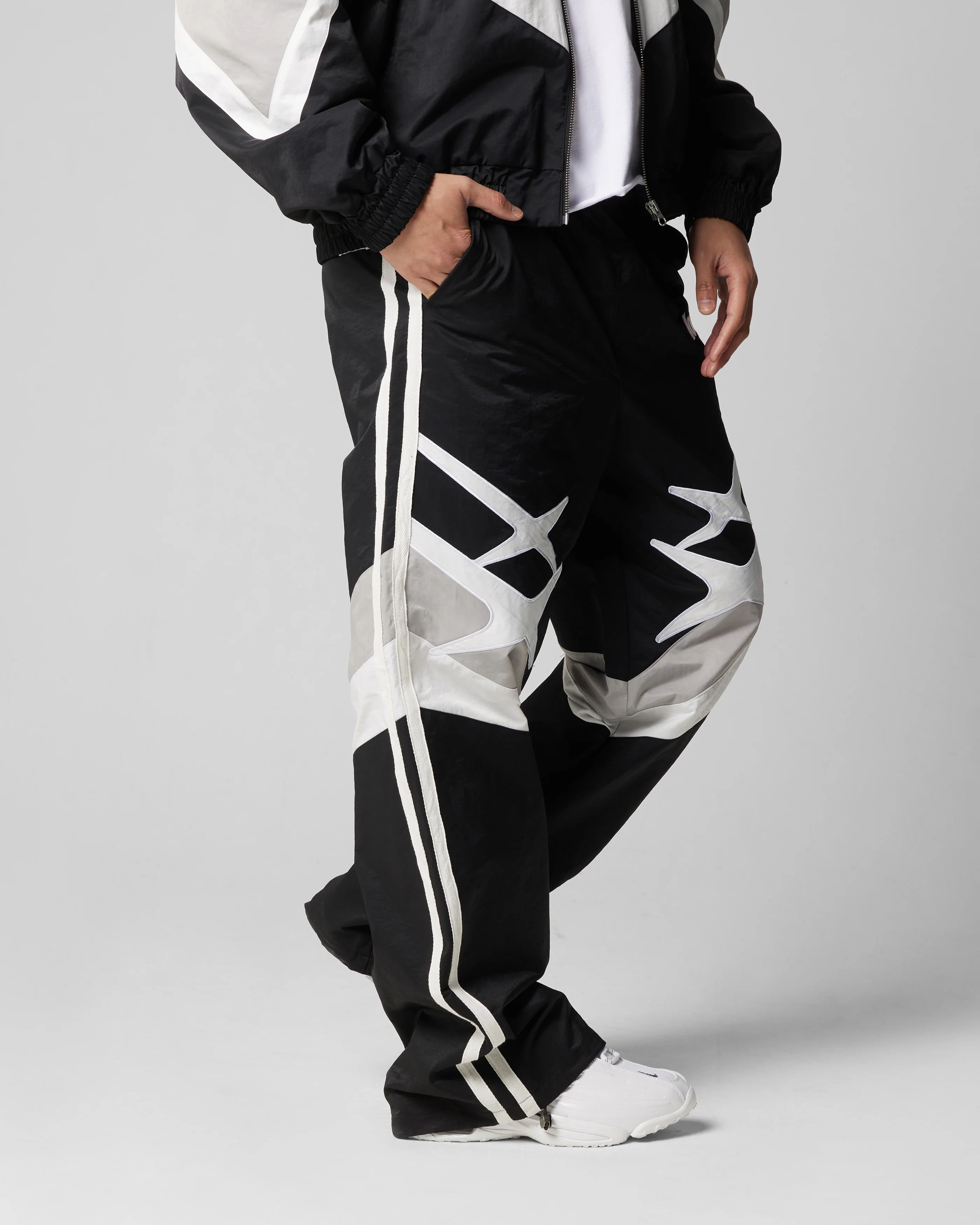 Loiter Hybrid Trackpants Black/Grey - Image 5