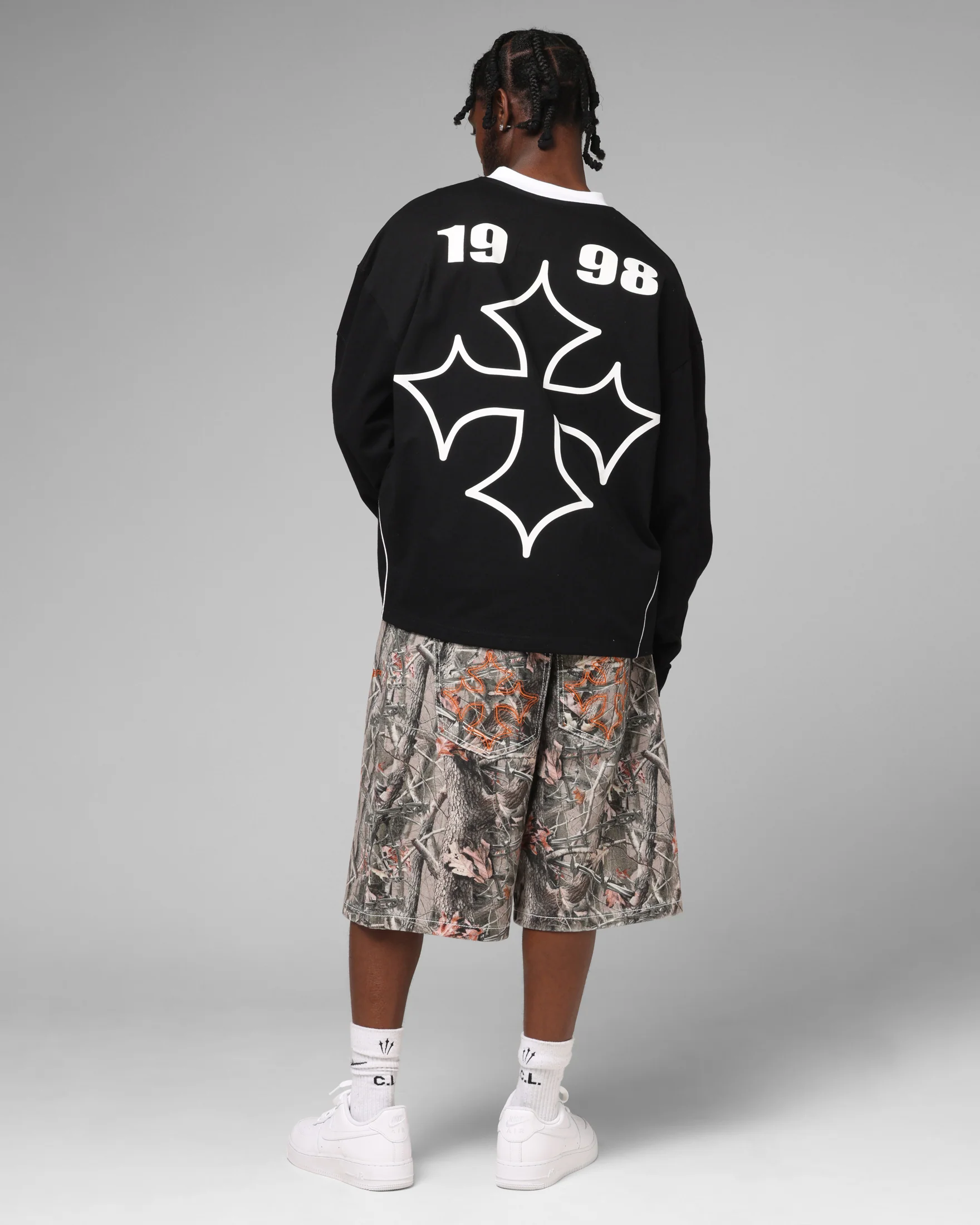 Loiter Imperial Cup Long Sleeve T-Shirt Black - Image 4