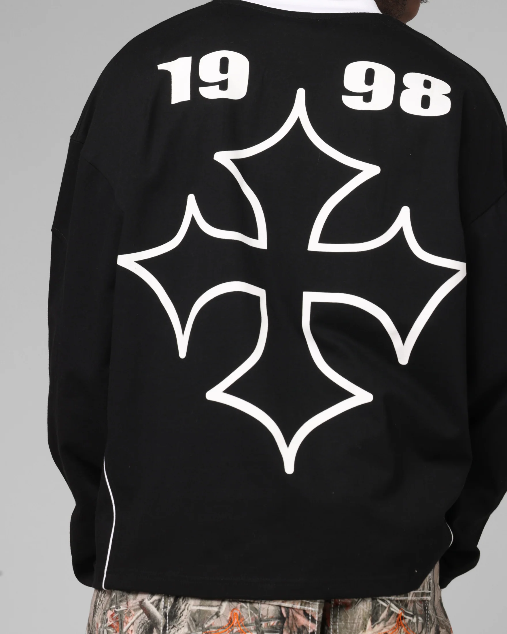 Loiter Imperial Cup Long Sleeve T-Shirt Black - Image 8