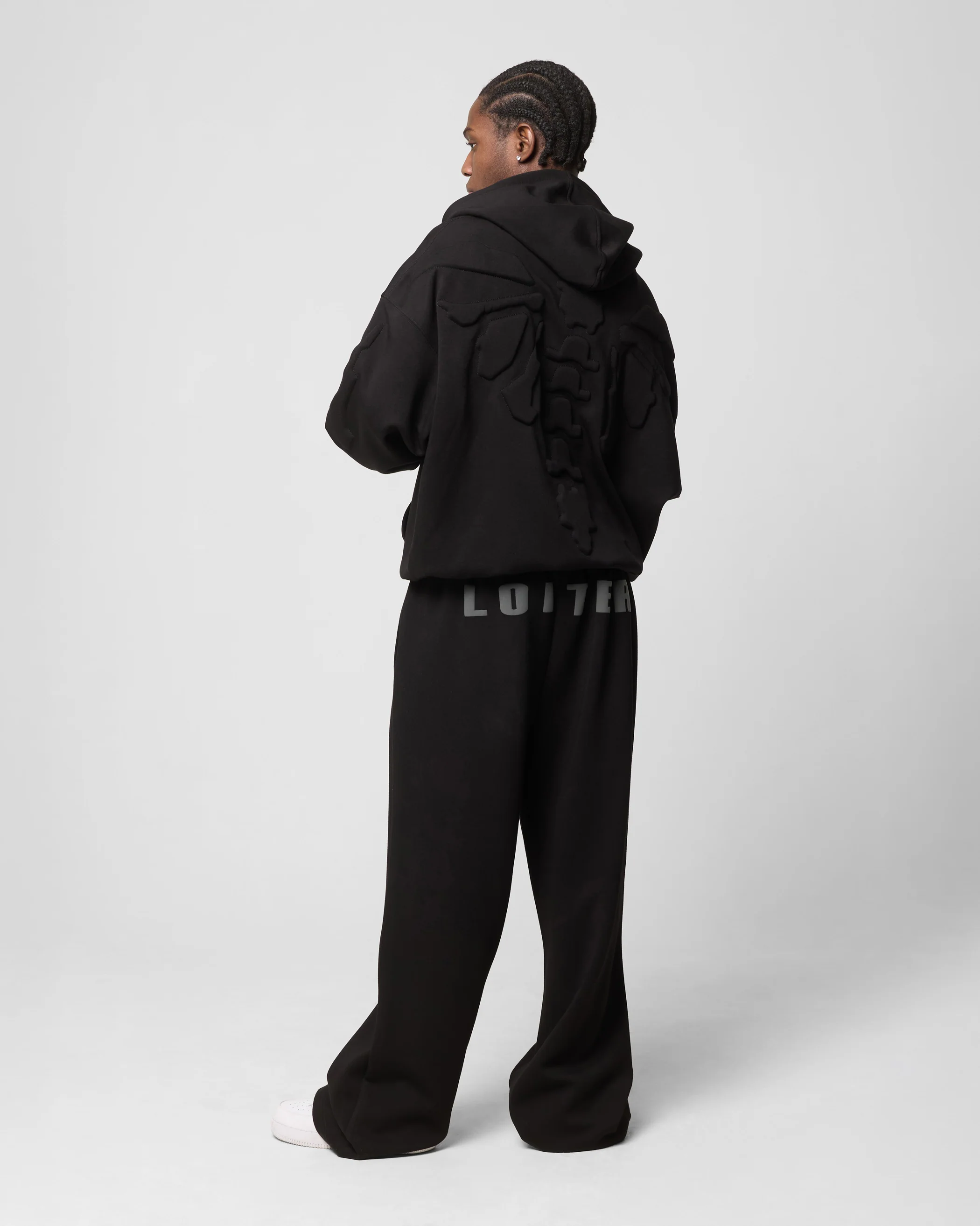 Sandevistan Hoodie Black - Image 4