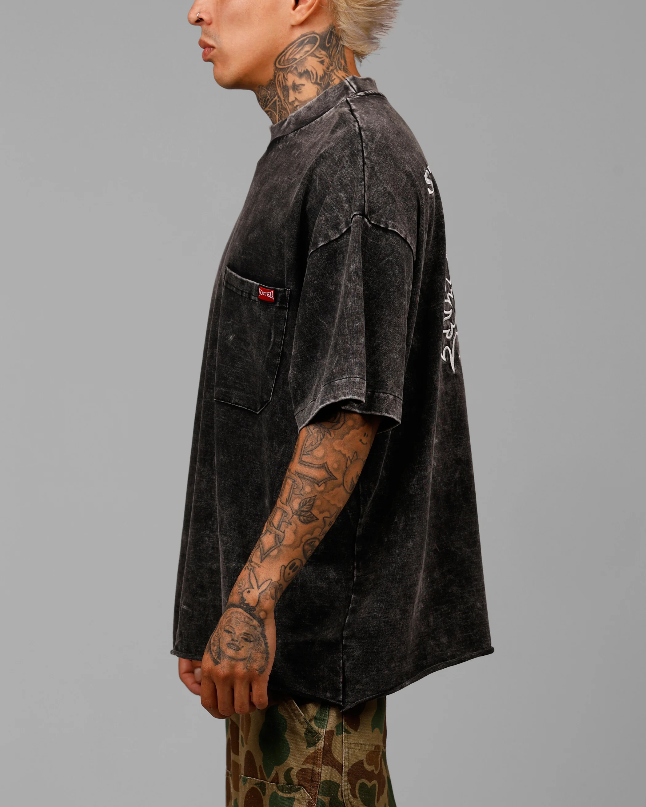 Star Child Pocket T-Shirt Black Wash - Image 5