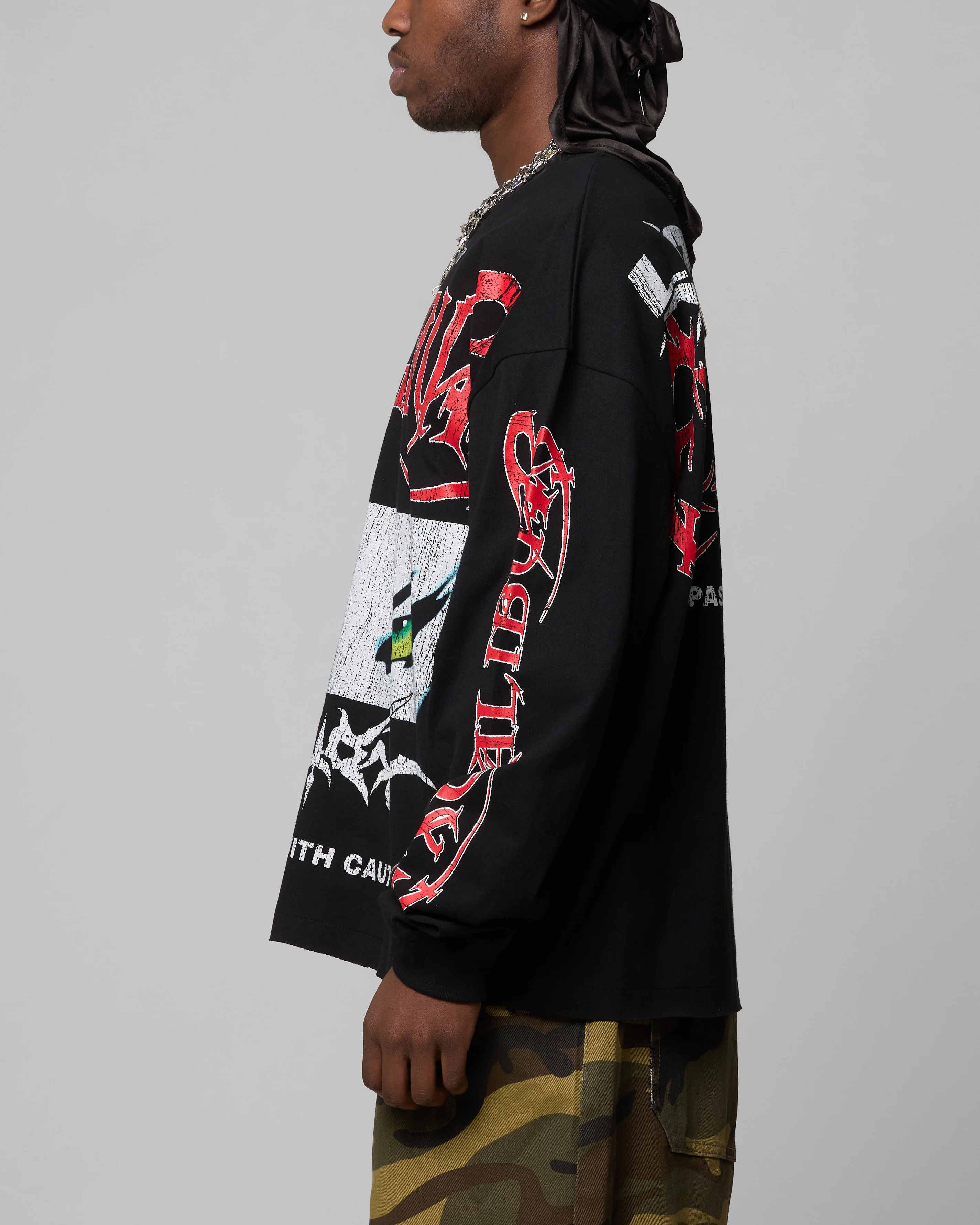 Trespass Long Sleeve T-Shirt Vintage Black - Image 5