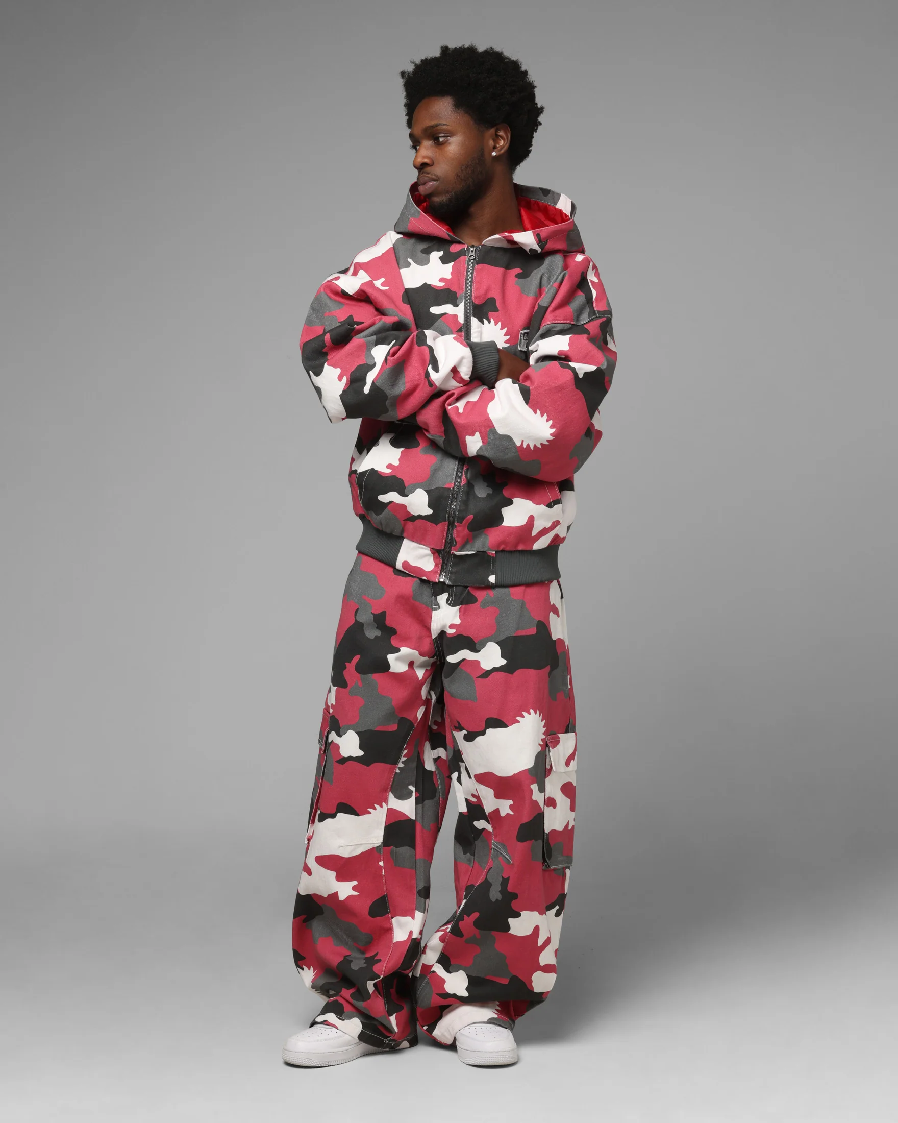 Loiter X WWE Dudley Boyz Cargo Pants Red Camo - Image 2