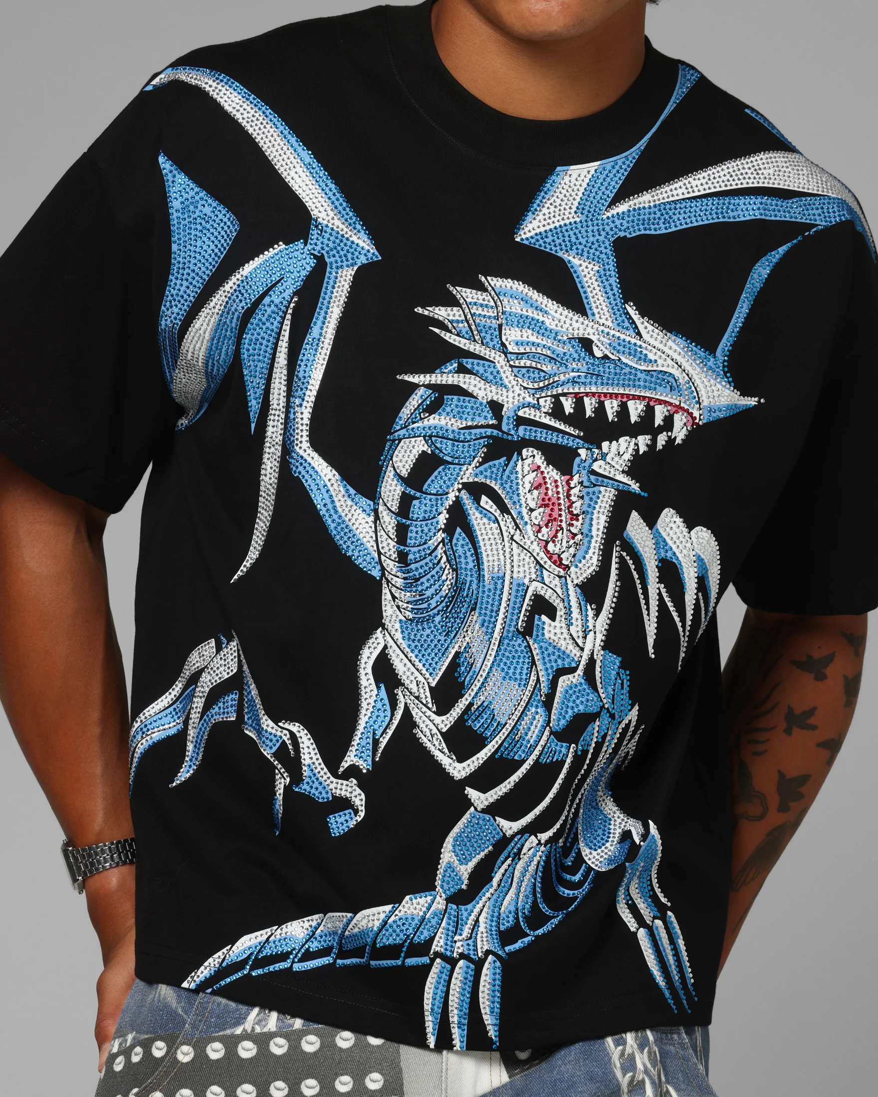 Loiter X Yu-Gi-Oh! Blue Eyes White Dragon Rhinestone T-Shirt Black - Image 7