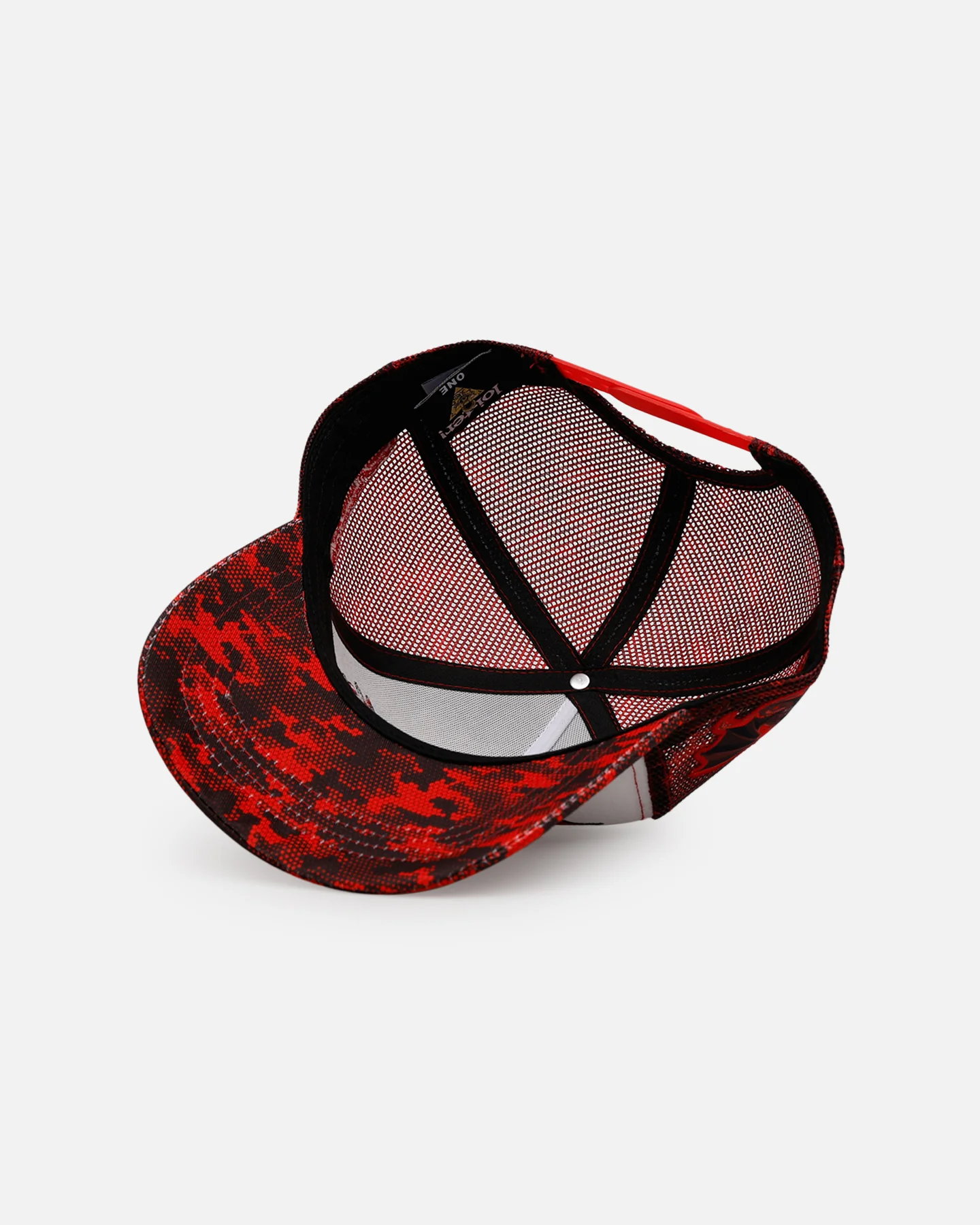 Loiter X Yu-Gi-Oh! Slifer The Sky Dragon Trucker Snapback Hat Red Camo - Image 6