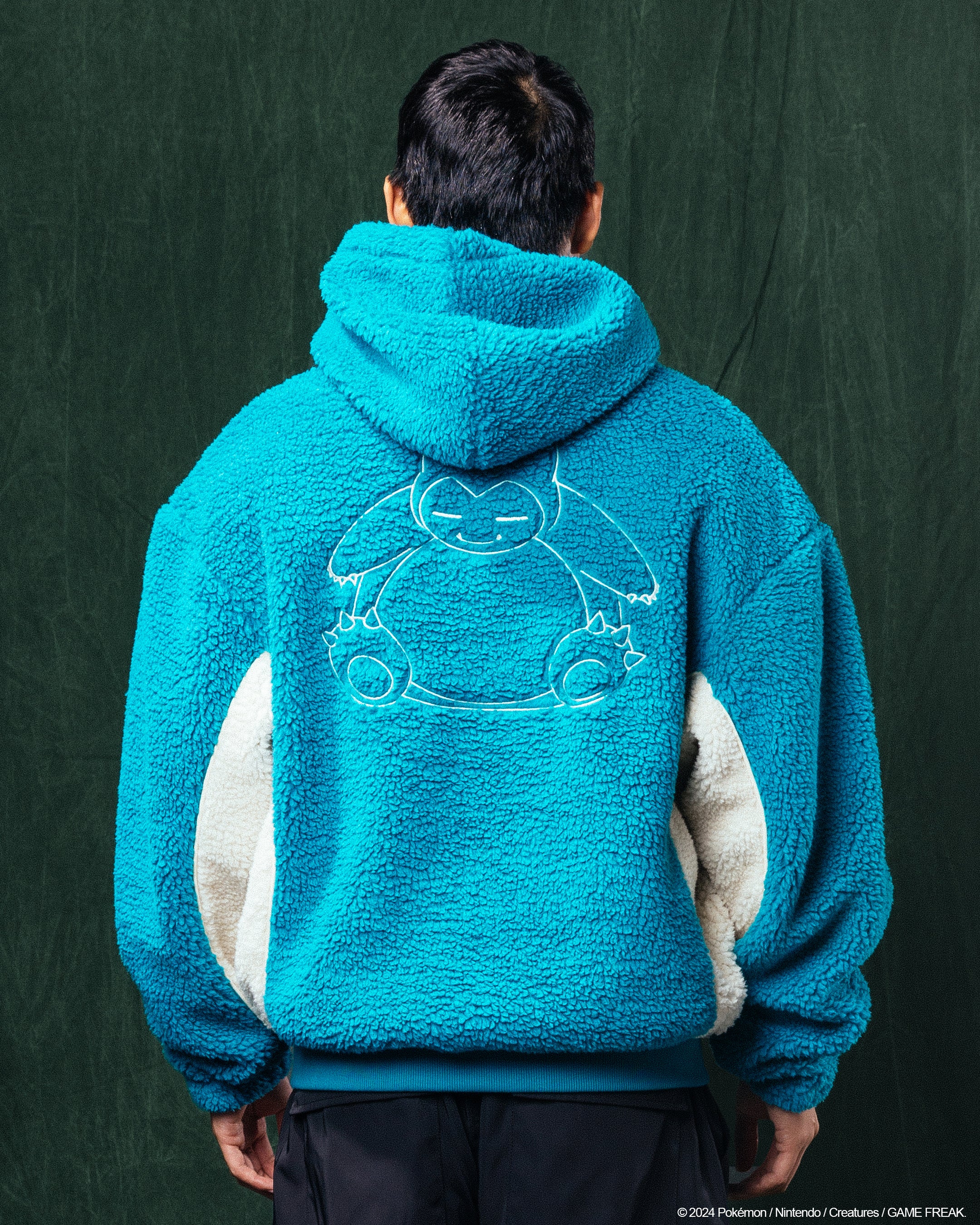 Pokémon By Loiter Snorlax Sherpa Hoodie Green/Off White - Image 3