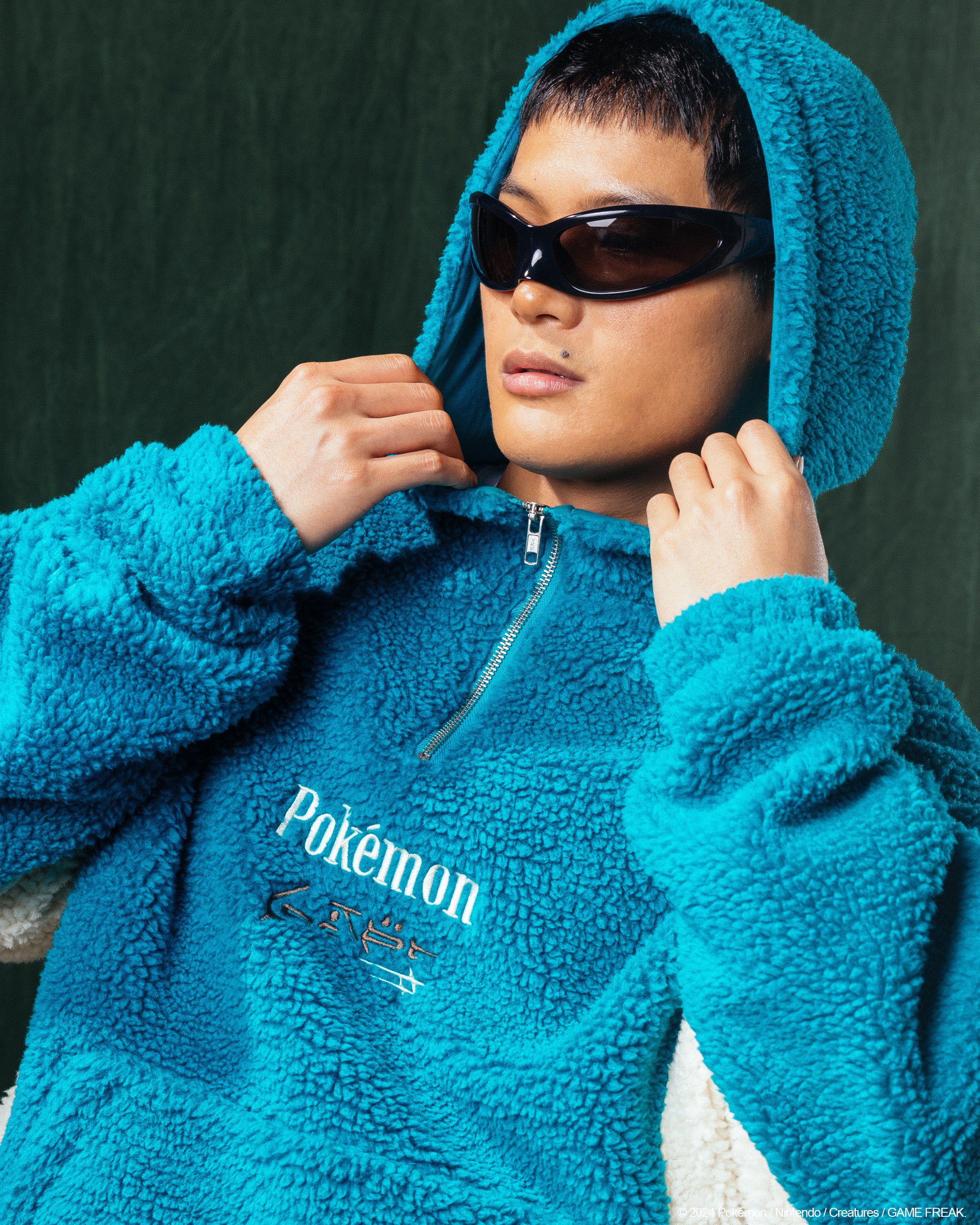Pokémon By Loiter Snorlax Sherpa Hoodie Green/Off White - Image 8